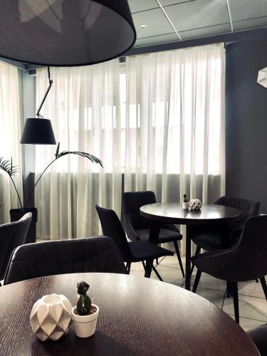 Galaxy Hotel - main image