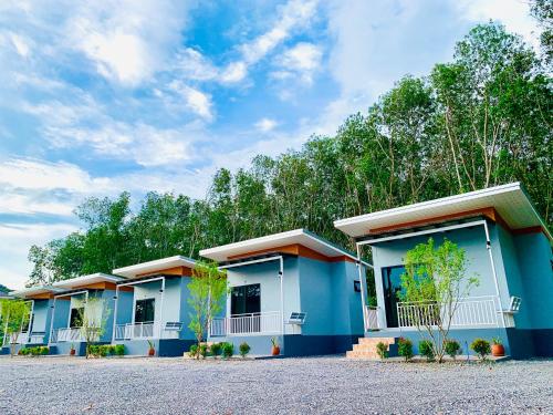 Suanvadee Resort สวนวดี รีสอร์ท in Don Sak