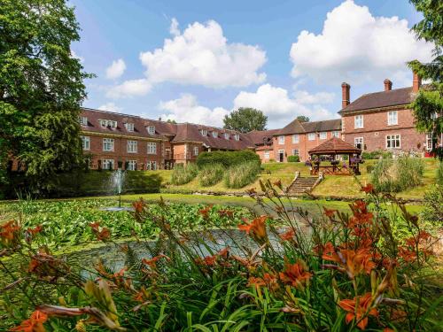 Mercure Shrewsbury Albrighton Hall Hotel & Spa - Shrewsbury