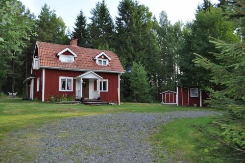 Torp ved Mårbacka (Helt hus til leie) Östra Ämtervik/ Sunne