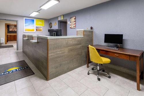 Days Inn by Wyndham Winchester in Winchester, USA