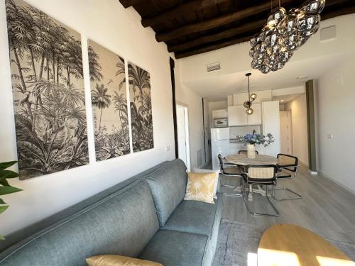 One-Bedroom Apartment image 10