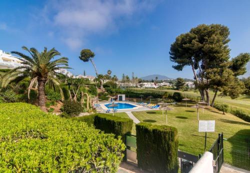 Azahara II Aloha Golf & Pool Marbella
