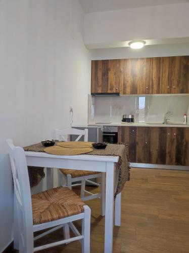مطبخ, Giorgio studios in Kokkari