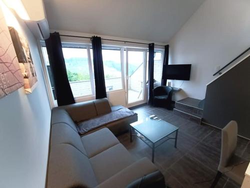 Le Havre du Circuit / Triplex avec Sauna in Malmedy