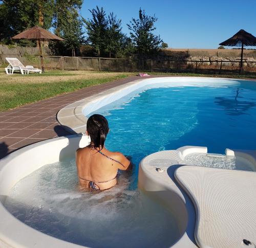 Atvērtā tipa vanna, Casa Atenea in Almeida De Sayago