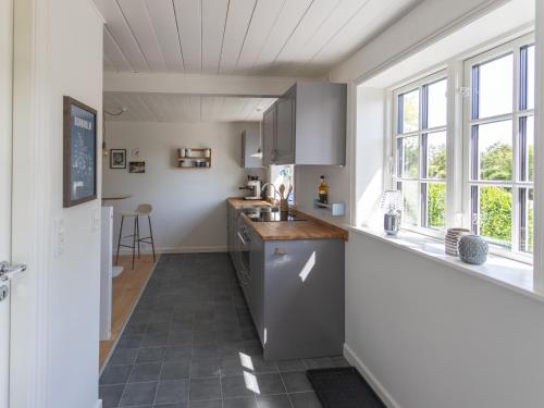 ห้องครัว, Sjælegård Countryside Lodge (Sjælegard Countryside Lodge) in โอลส์เคอร์