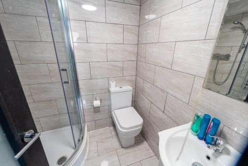 Studio close to Selly Oak train station, Birmingham (fotografie 4)
