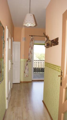 入口, Gospodarstwo Agroturystyczne Bukowy Jar in 波烏琴-茲德魯伊