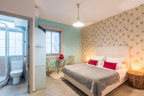MIT House Santa Ana Boutique en Madrid - image 10