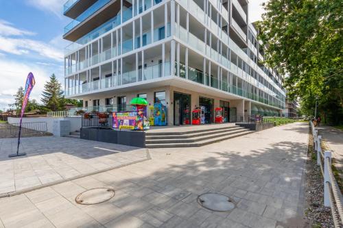 Apartment with Balcony image 5