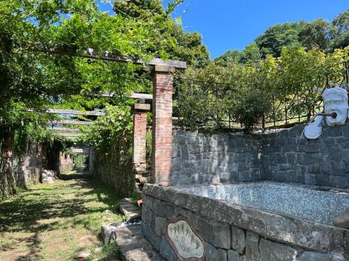 Podere il Giardino - Casale Rustico degli Ulivi con piscina e parco - Lucca