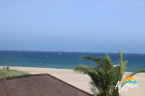 Captivating 2-Bed Beachside Apartment in Mojacar