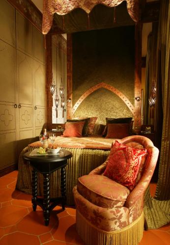 483995024 Hotel Bernini Palace