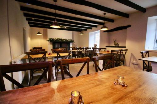 Restorāns, The Wolfe Inn Wolfscastle in Wolf's Castle