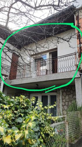 Digital nomad apartment Skopje,fresh air on the foot of Mount Vodno