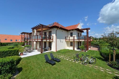  Aranymandula apartmanok in Balatonakali