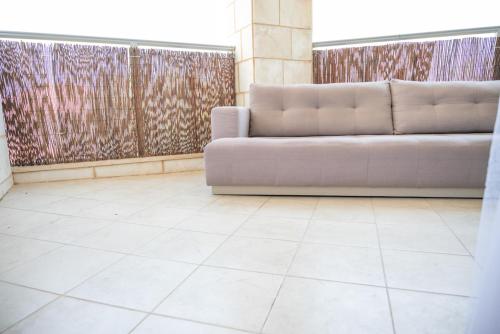 Facilities, SEA & BUY in Hadera