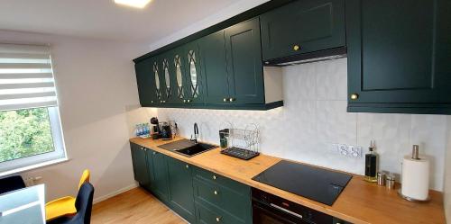 廚房, Allewidok 2 in 耶萊尼亞古拉市中心