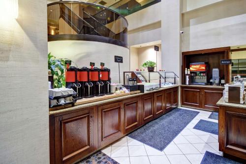 Embassy Suites By Hilton Hotel Santa Clara-Silicon Valley