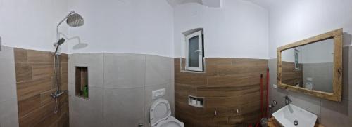 Bujtinat Skenderi Gjinar 2 Bujtinat Skenderi Gjinar 2