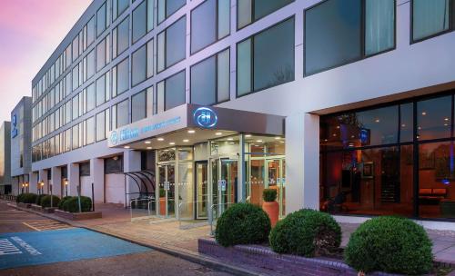 . Hilton London Gatwick Airport