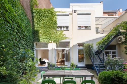 Pauline Loveling apartment with quiet garden and 2 bathrooms, Amberes (foto 7)