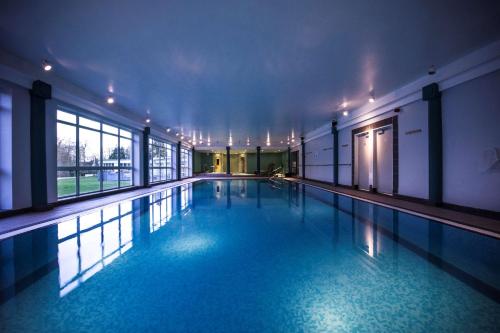 DoubleTree by Hilton Cheltenham - image 5
