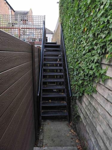 Revival Retreat, with parking Revival Retreat, with parking