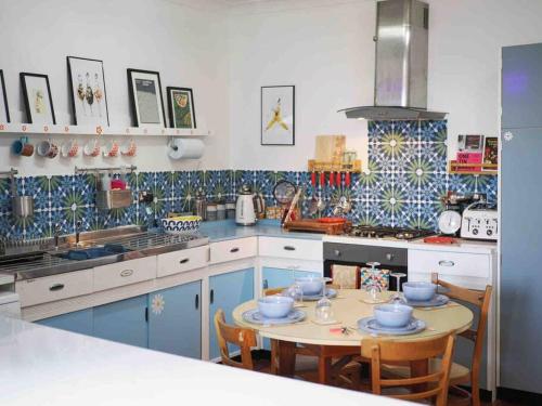 Revival Retreat, with parking Revival Retreat, with parking