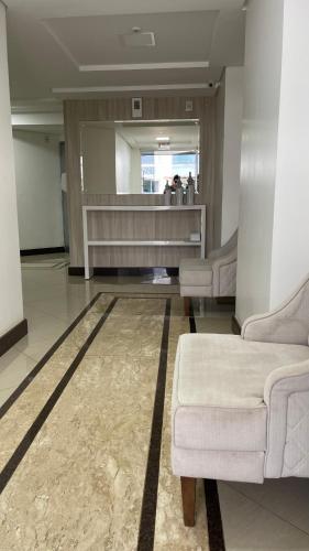 Bejárat, Apto Lírio do Vale - 3 quartos -Ao Lado do Parque Termal! (Apto Lirio do Vale - 3 Quartos -Apto Espacoso com Varanda e Vista para o Vale - ao lado do Parque Te) in Piratuba