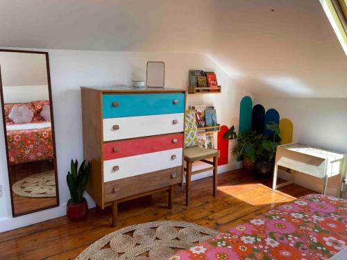 Revival Retreat, with parking Revival Retreat, with parking