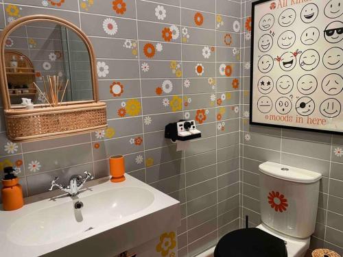 Revival Retreat, with parking Revival Retreat, with parking