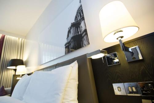 Hilton London Angel Islington - image 12