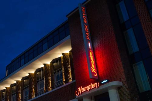 Hampton by Hilton London Park Royal