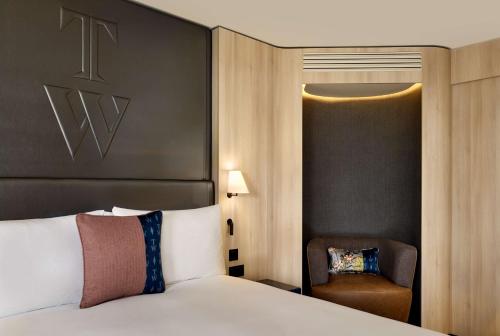 The Westminster London, Curio Collection by Hilton