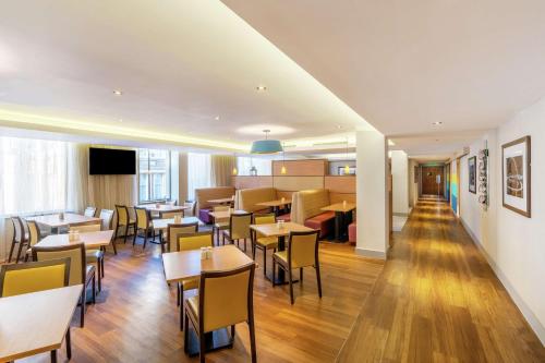Hampton by Hilton Newcastle - image 14