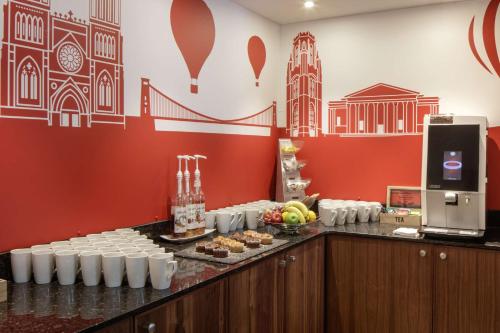 DoubleTree by Hilton Bristol City Centre - main image