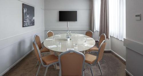 DoubleTree by Hilton Bristol City Centre - image 14