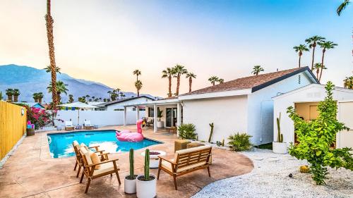 Golden Villa - Pool - Best Views - Game Room in Palm Springs, USA