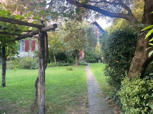  Cozy apartment in the green in 6648 Locarno