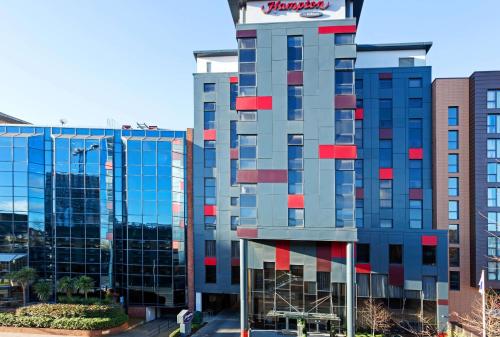 Hampton by Hilton London Croydon - image 13