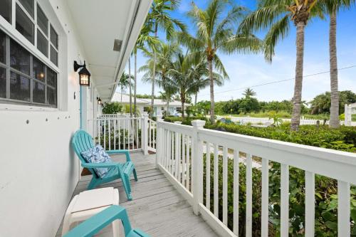Seahorse Beach Bungalows - image 6