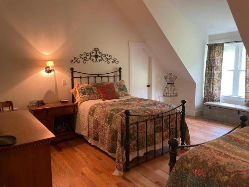 Circle Square Farm - 15min to Brevard! in Pisgah Forest, USA