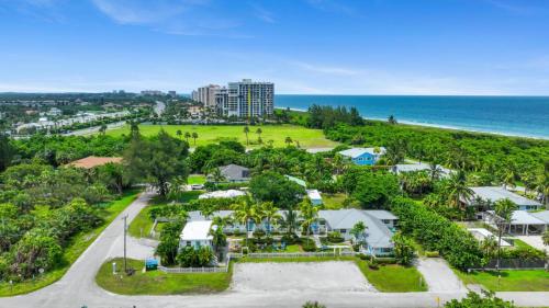 Seahorse Beach Bungalows