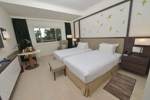 Hilton Nicosia - image 4
