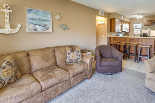 Cozy Condo with Resort Perks Half Mi to Beach! - image 5