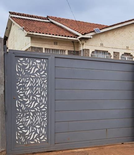 外部景觀, Mfalme House, Ngoingwa Estate, 100 Metres from Thika-Mangu Rd, Close to Thika City Centre - Free Par in 錫卡
