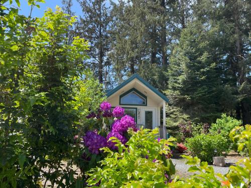 Sheltered Nook On Tillamook Bay