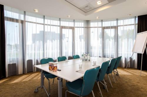 Hampton by Hilton Amsterdam Airport Schiphol - main image